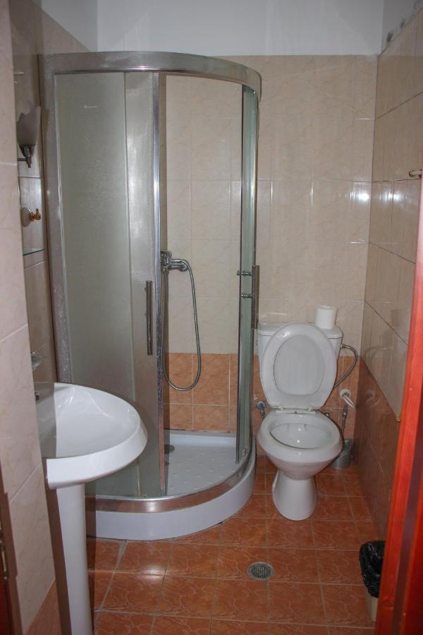 Bleta Hotel
